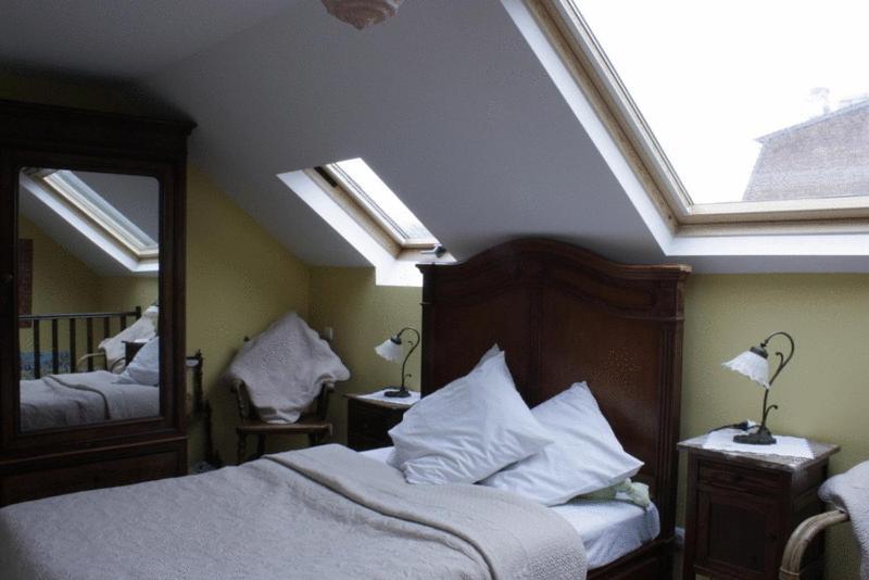 Hotel Les Bluets Bruselas